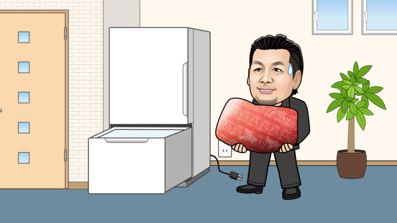 冷蔵庫からお肉を取り出す富澤さん